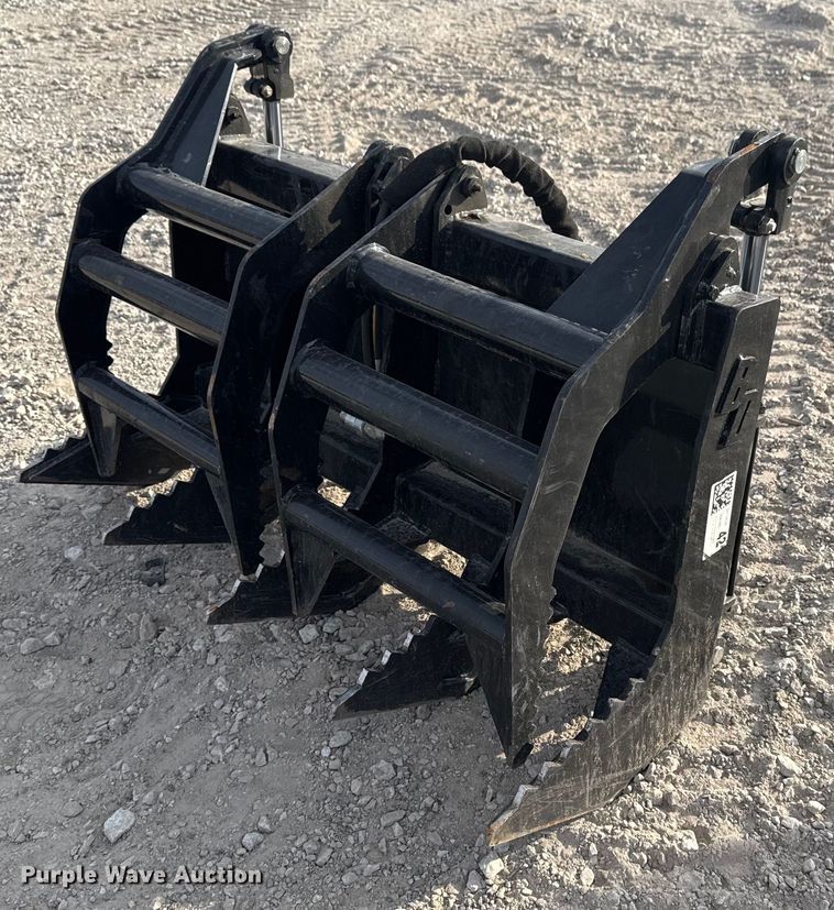 Blue Diamond 107105-25 compact skid steer grapple bucket - DO7611