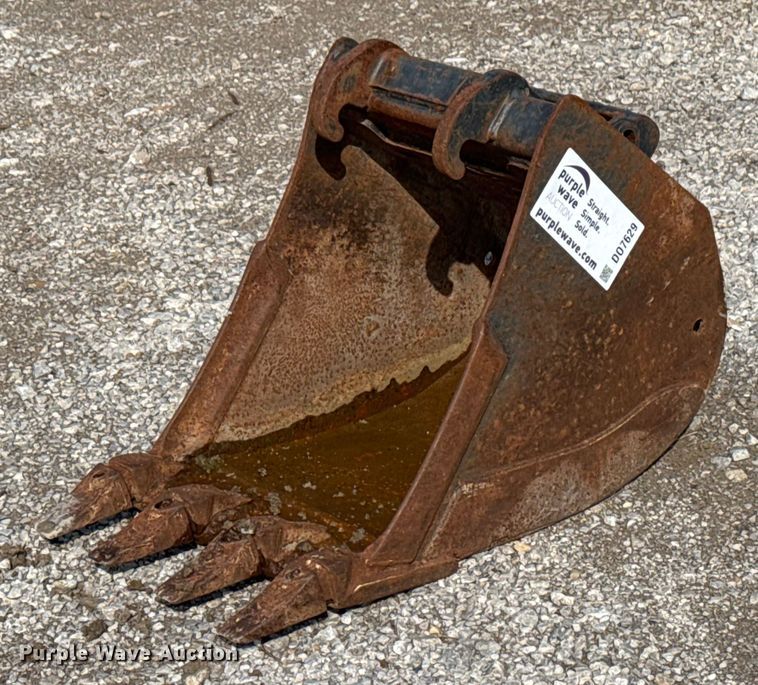 Bobcat MX4T bucket - DO7629