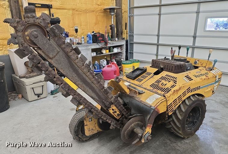 1999 Vermeer V2050 trencher - DQ5299