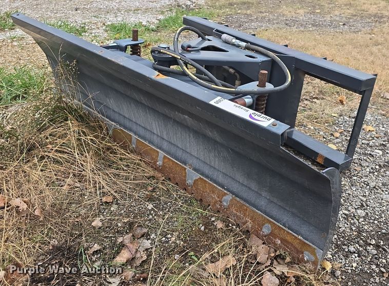 JCT skid steer snow pusher - DQ5300