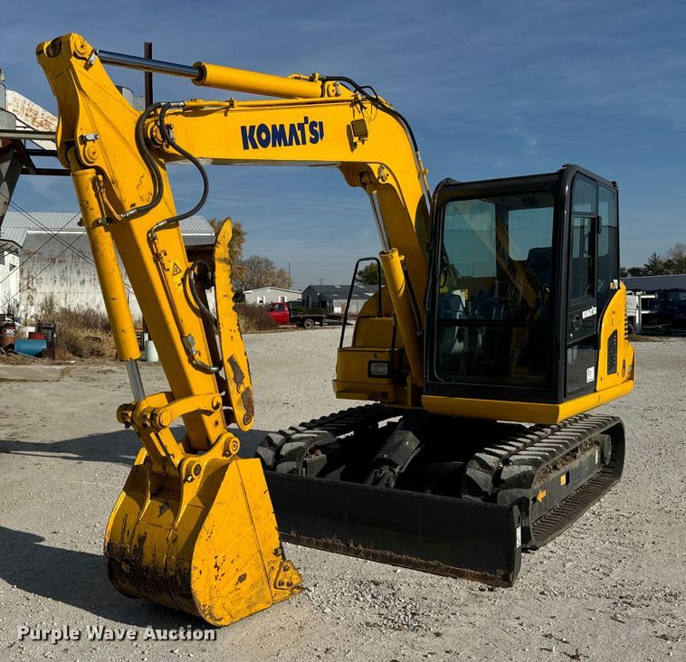 Komatsu PC70-8 mini excavator - DT2108