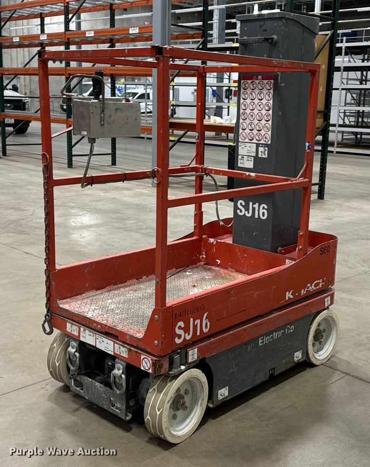 2017 Skyjack Sj16 vertical lift - DW2378