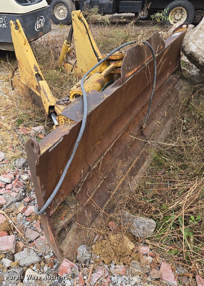 13' W  dozer blade  - EE8689