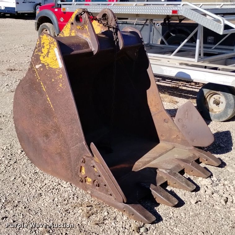Caterpillar bucket - EG9953
