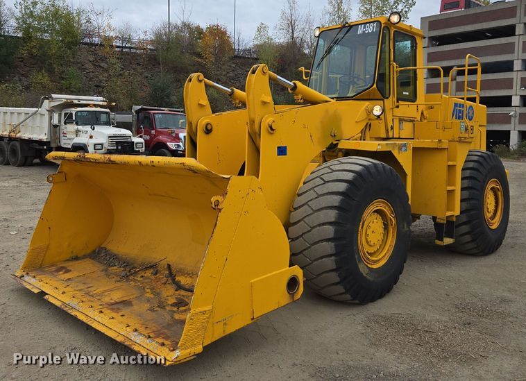 1987 Michigan  125CC wheel loader - EI4067