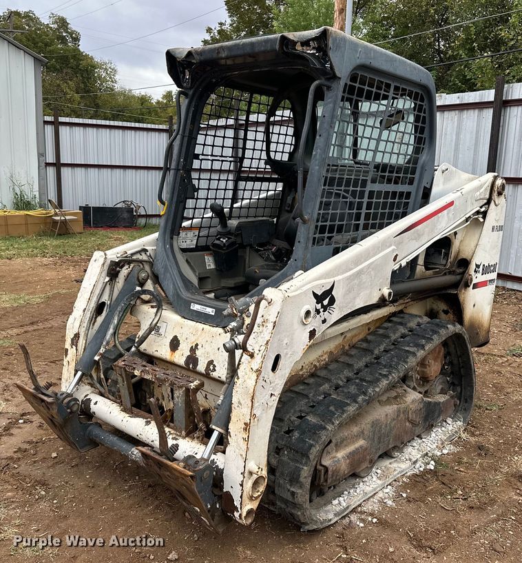 2015 Bobcat T450 tracked skid steer loader - EJ5048