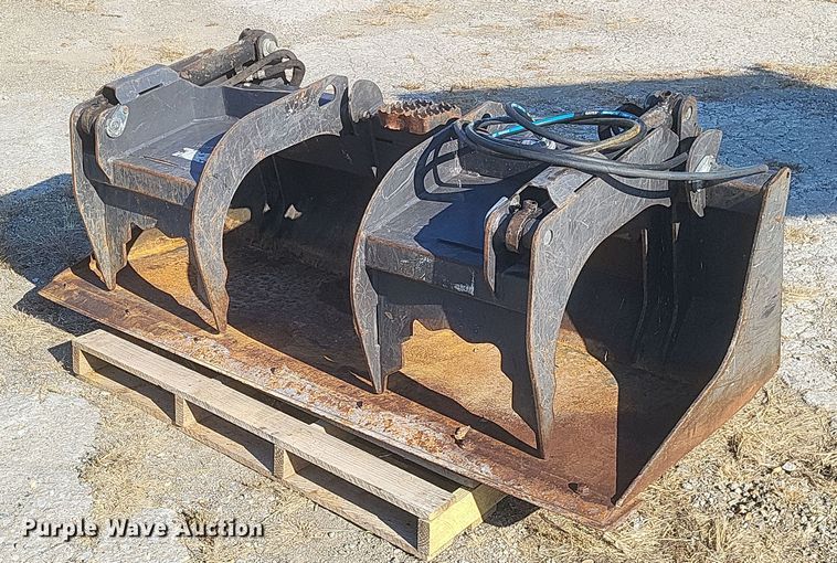 2018 Paladin  skid steer grapple bucket - EJ8073