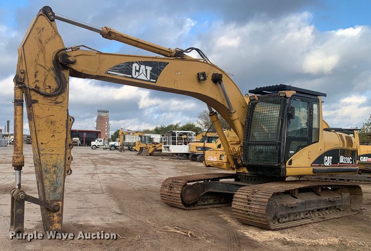 2005 Caterpillar  320C L excavator - JT9672