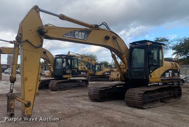 2004 Caterpillar  320C L excavator - JT9674
