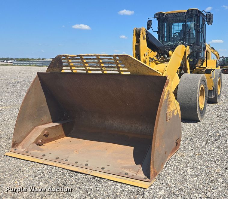 2016 Caterpillar 930M Waste high lift wheel loader - YA0042