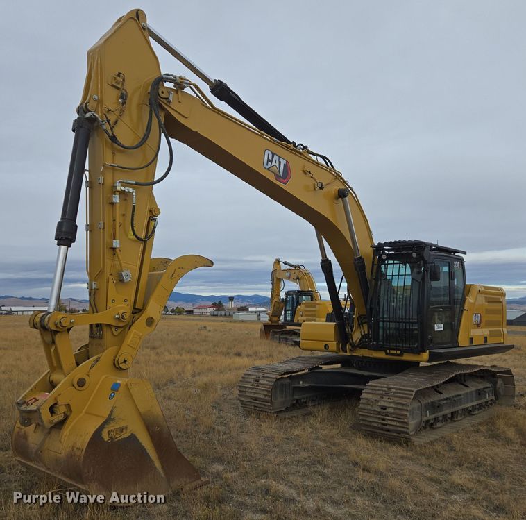 2022 Caterpillar 330 excavator - YA0064