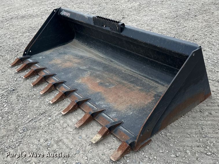 Virnig 82" W skid steer bucket - YA0118