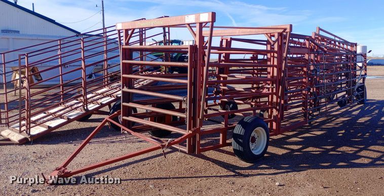Diamond W corral - DQ3142