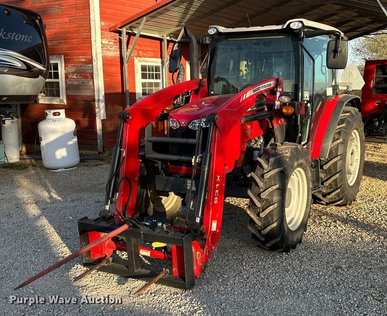 2019 Massey Ferguson 4707NC4 MFWD tractor - DR2742