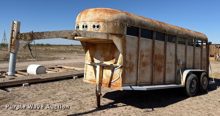 Livestock trailer - EJ3195