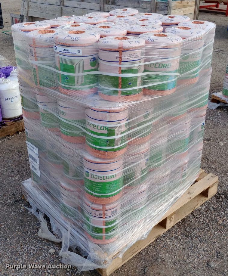 Approximately 80 twine rolls - EN8531