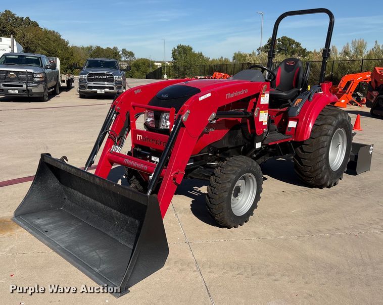 2023 Mahindra  1640 HST MFWD tractor - JT9649