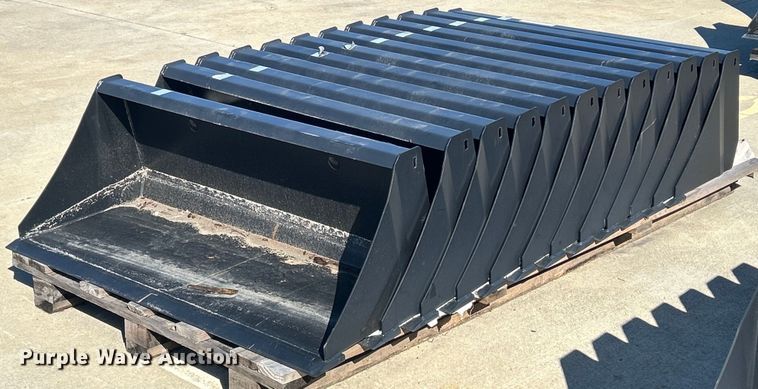 (12) 48" W buckets  - MO9275