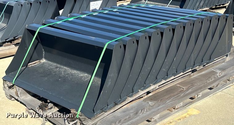 (12) 48" W buckets  - MO9276