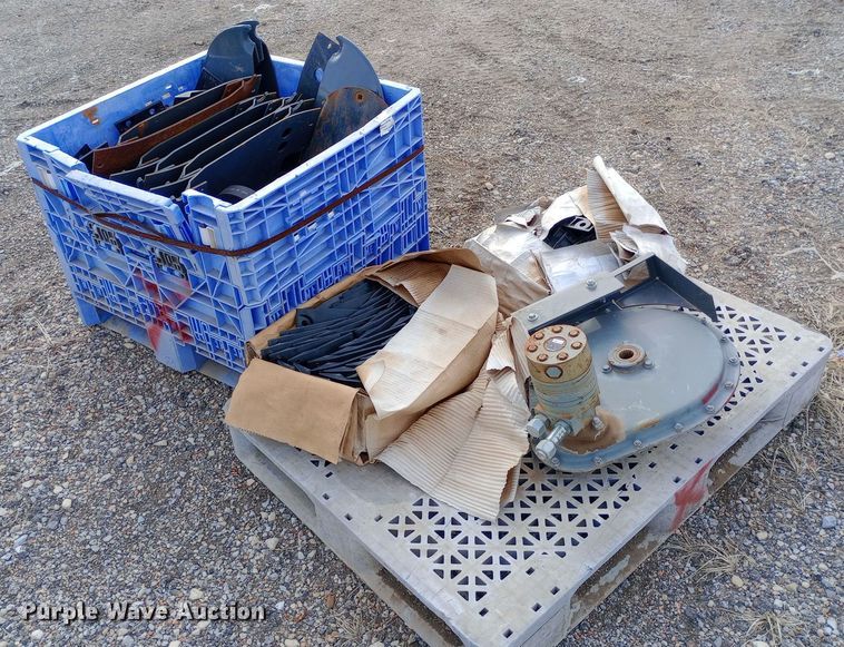 Windrower parts - MS9886