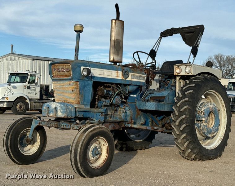 1962 Ford 4000 tractor - MS9955