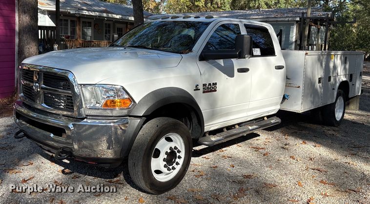 2013 Dodge Ram 5500HD Crew Cab utility / service truck - DM1850