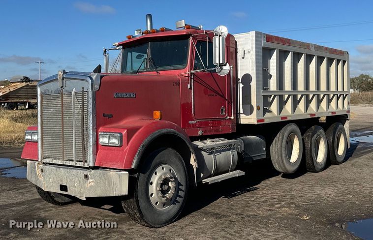 1999 Kenworth W900 dump truck - DX3773