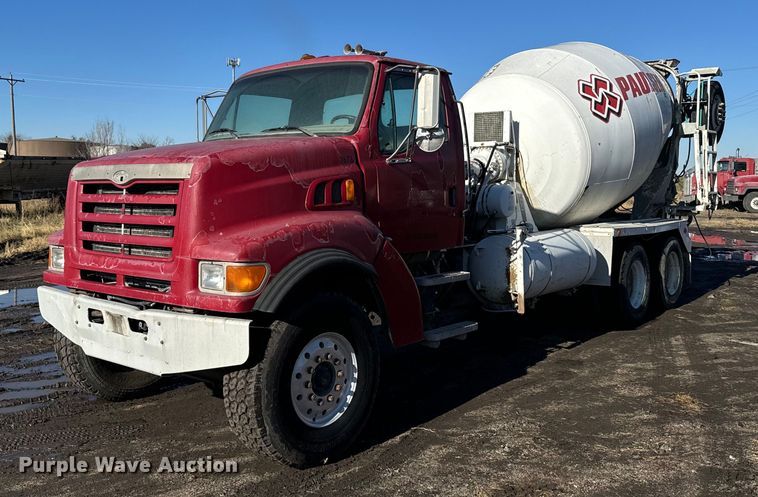 1998 Ford Z96 ready mix truck - DX3783
