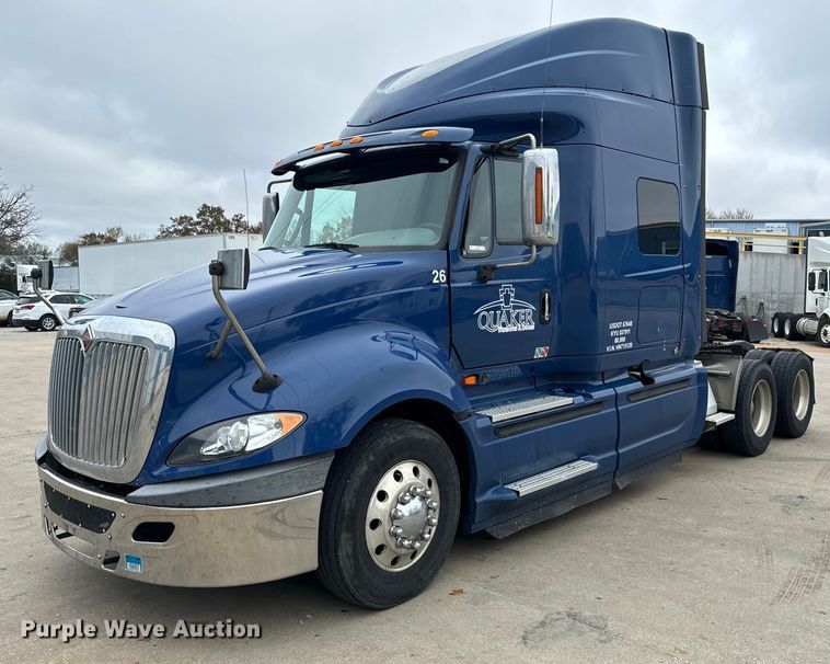 2017 International ProStar Plus 122 semi truck - EH7238
