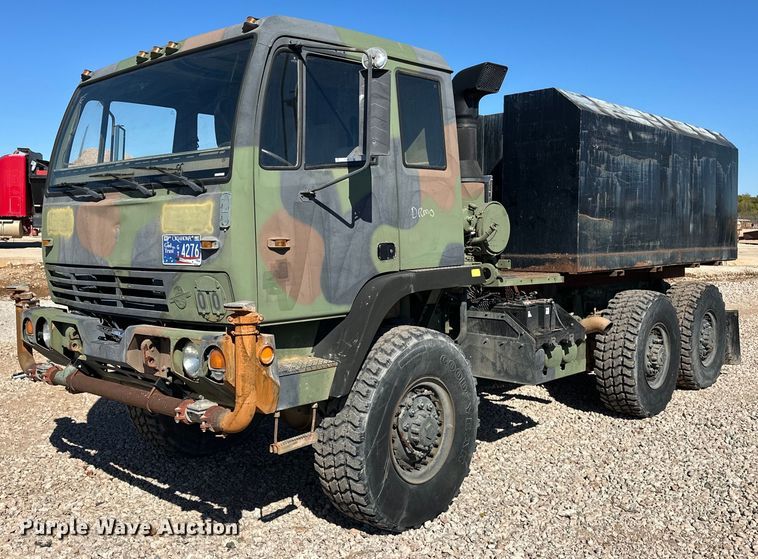 2001 Stewart & Stevenson M1088A1 water truck - EJ5061