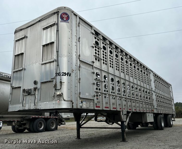 2023 Wilson PSAL-400P livestock trailer - EM0002
