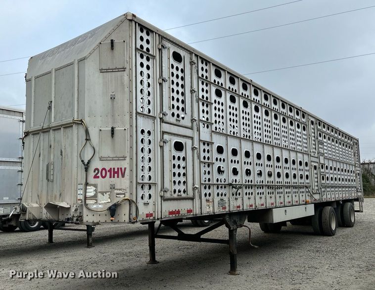 2018 Merritt livestock trailer - EM0003