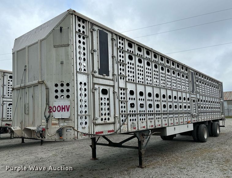 2018 Merritt livestock trailer - EM0004