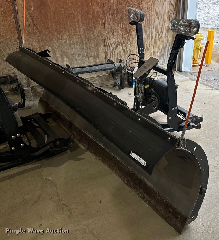 Buyers SnowDogg 16011000 snow plow - EH7306