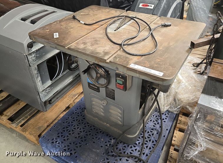 Rockwell Unisaw table saw  - EQ3710