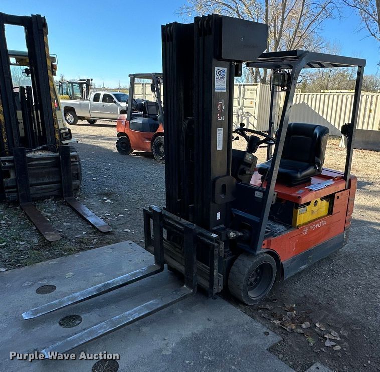 Toyota 5FBE18 forklift - DS3148