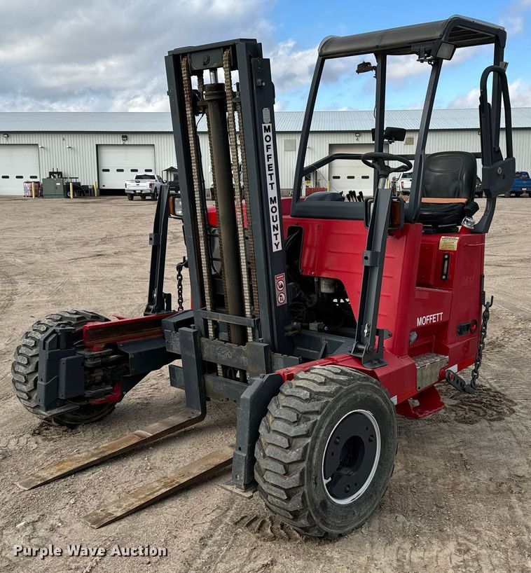 2011 Moffett M55.4 forklift - DX3796
