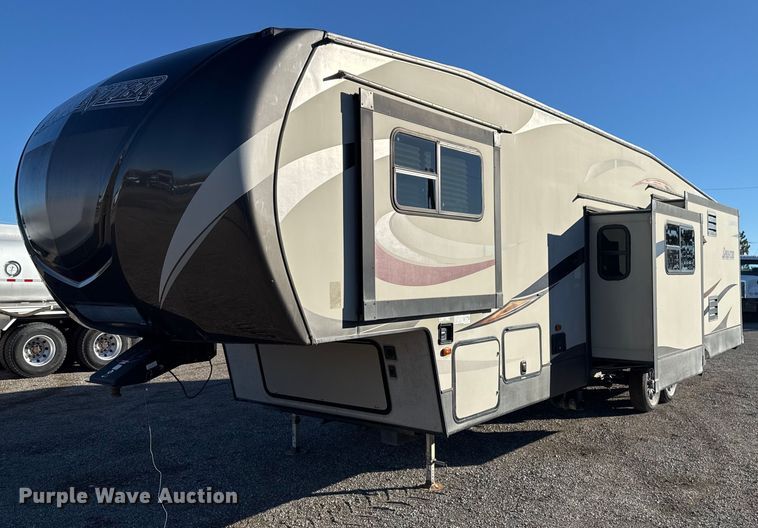 2016 Keystone Sprinter camper - EG2273