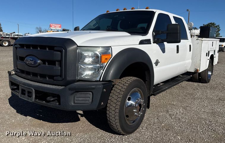 2015 Ford F450 Super Duty Crew Cab utility / service truck - EG2312