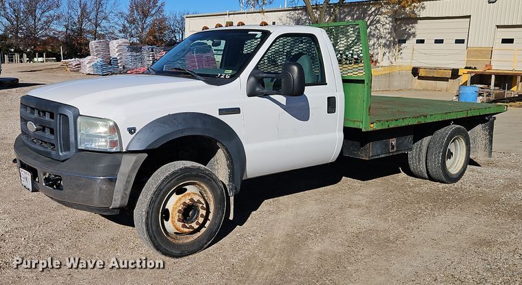 2007 Ford F450 Super Duty XL flatbed truck - EI8588