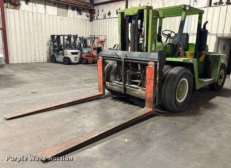 Clark CHY225D forklift - EJ5126