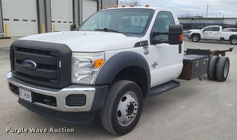2015 Ford F550 Super Duty XL truck cab and chassis - EJ8108