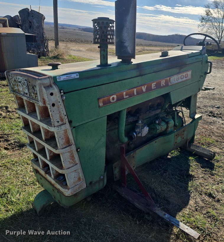 Oliver 1800 front tractor assembly - EK2457