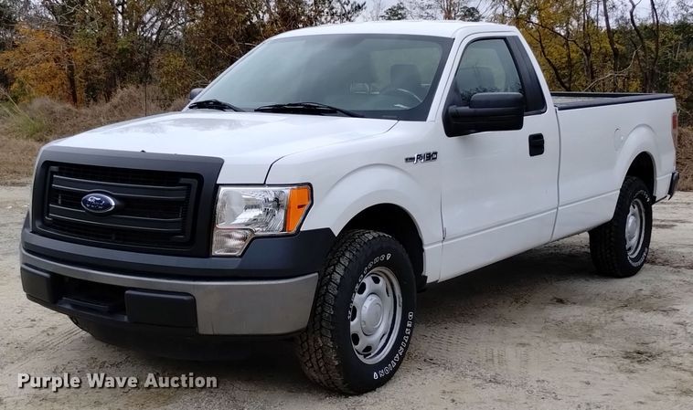 2013 Ford  F150 pickup truck - OJ9905