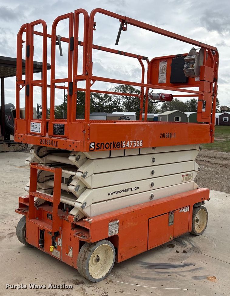 2018 Snorkel S4732E ANSI scissor lift - DM1862