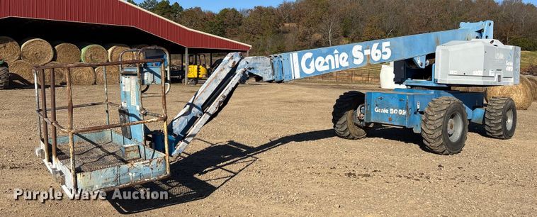 1996 Genie S-65 boom lift - DM1879