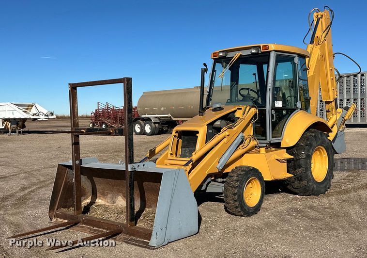 1997 New Holland 575E backhoe - DQ3160