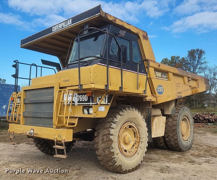 1998 Caterpillar  769D haul truck - DQ3751