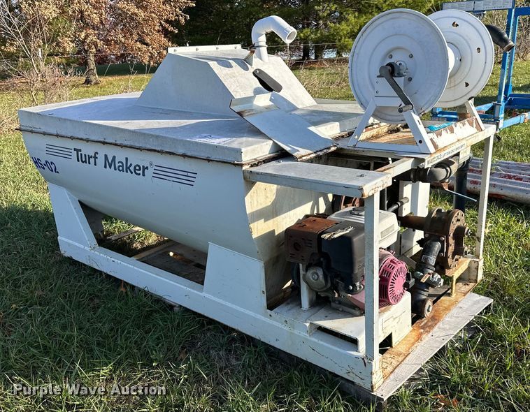 Turf Maker hydroseeder - DS3193