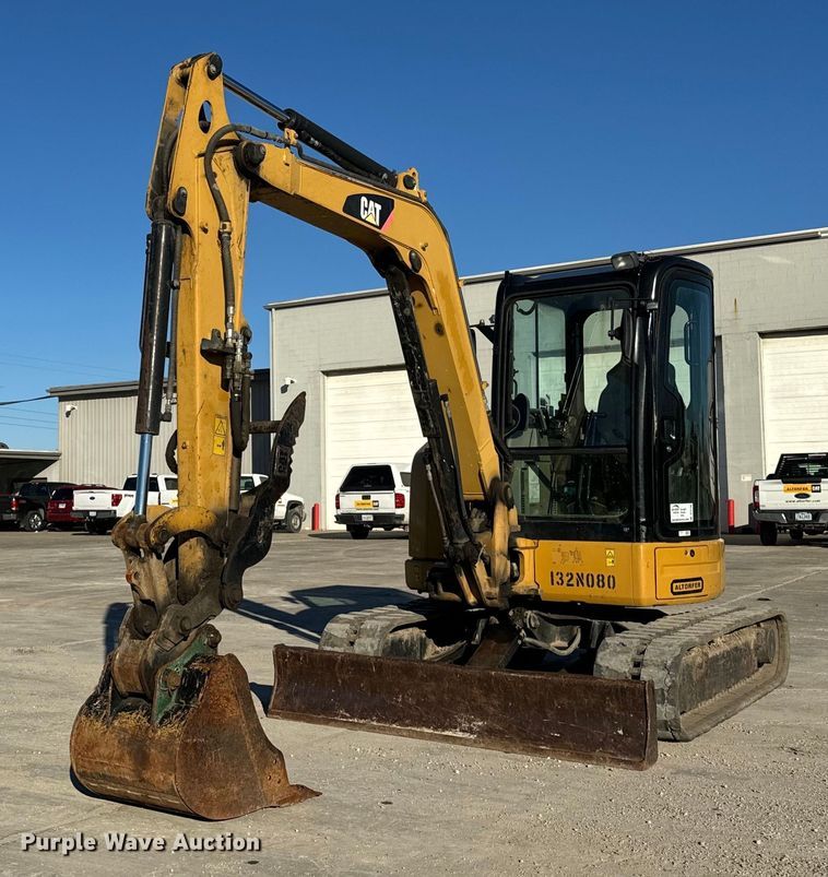 2013 Caterpillar 305ECR mini excavator - DT2138